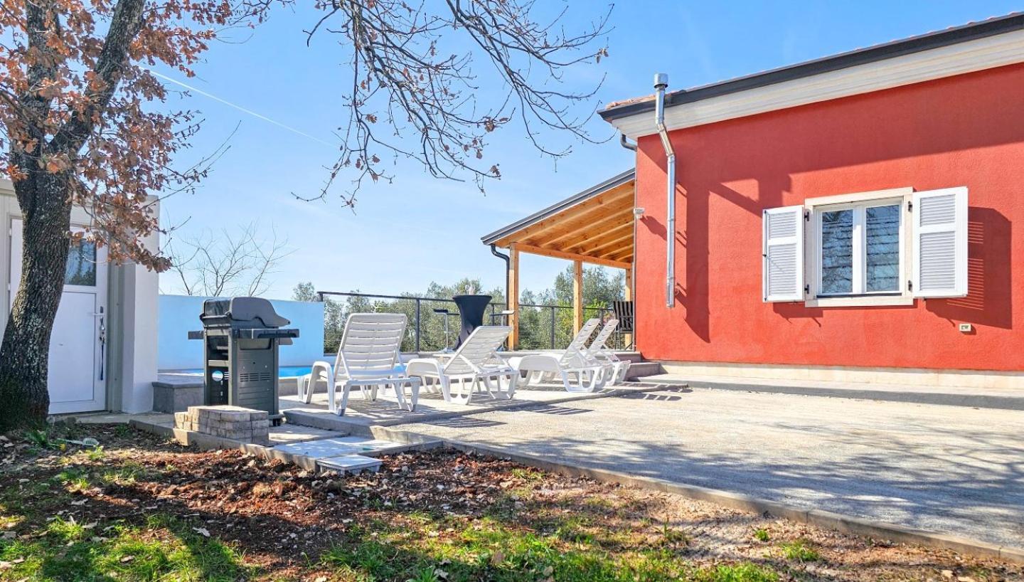 Casa Lutoma Βίλα Kmeti Εξωτερικό φωτογραφία